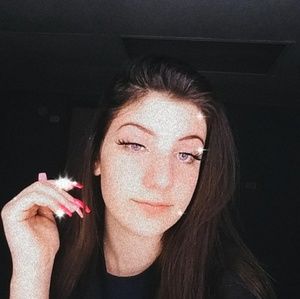 Meet your Posher, Kaycee